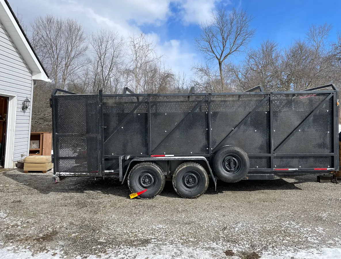 4 Yard Dumpster Rental in Clyde, MI